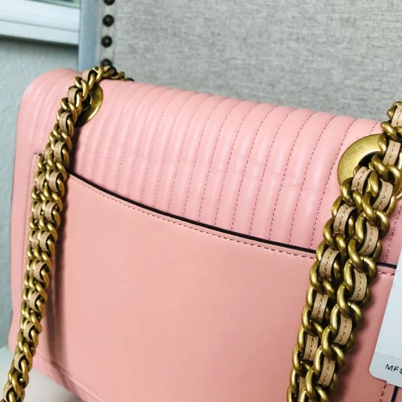 Gorgeous COACH Pink Quilted Leather Shoulder Bag - Picture 15 of 15